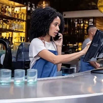 Vagas de emprego caem para o nível mais baixo em cinco anos