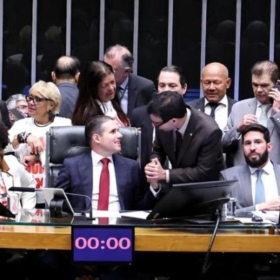 Câmara aprova PEC do fim da escala 6×1 em 1º turno, vitória do governo Lula