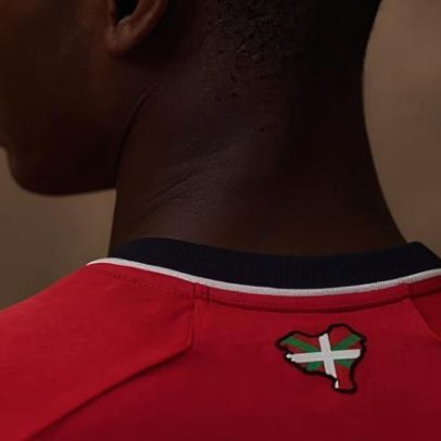 Camisa do Athletic Bilbao com mapa polêmico em novo uniforme