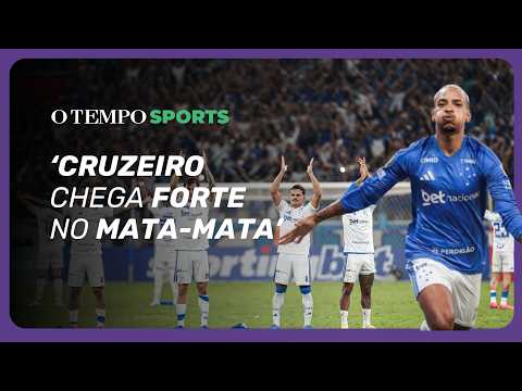 Cruzeiro em campo durante a partida contra o Barcelona EQU