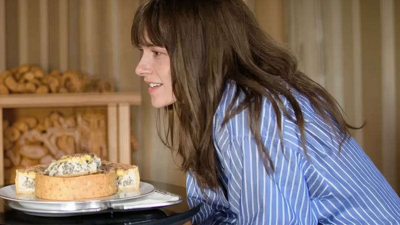 Kristen Stewart em 'Full Phil', que acaba de estrear em Cannes — Foto: Divulgação