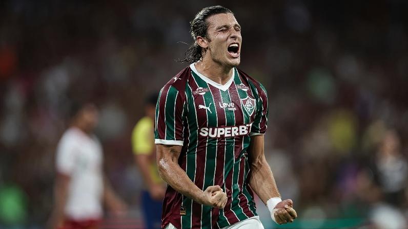 Canobbio comemora gol marcado pelo Fluminense