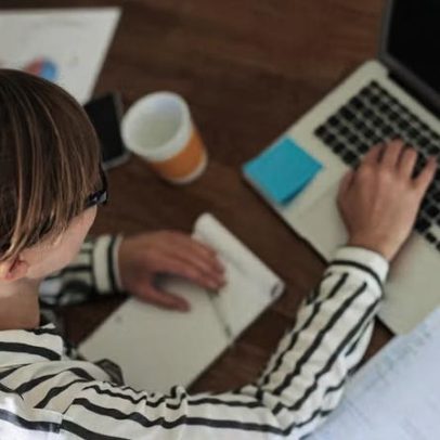 Da renda extra ao negócio próprio: transformar ideia em empresa
