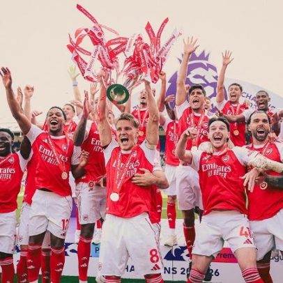 Arsenal levanta o título da Premier League após vitória sobre o Crystal Palace