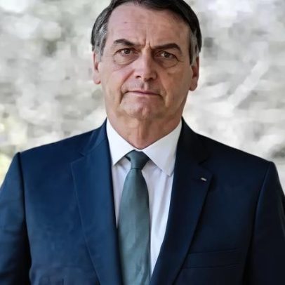 Michelle detalha cirurgia no ombro de Bolsonaro e divulga boletim médico
