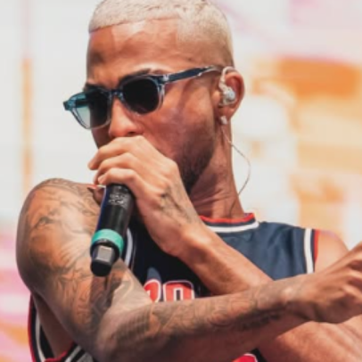 Cantor Zau O Pássaro morre em acidente de carro na Bahia