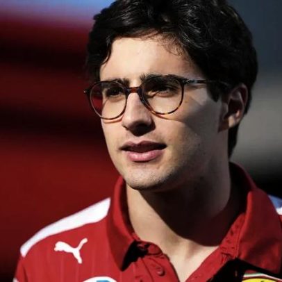 Rafael Câmara estreia ao volante de F1 em teste da Ferrari na Hungria