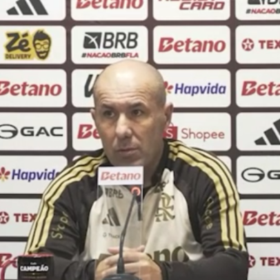 Jardim ironiza gramado sintético do Athletico-PR após empate com o Flamengo
