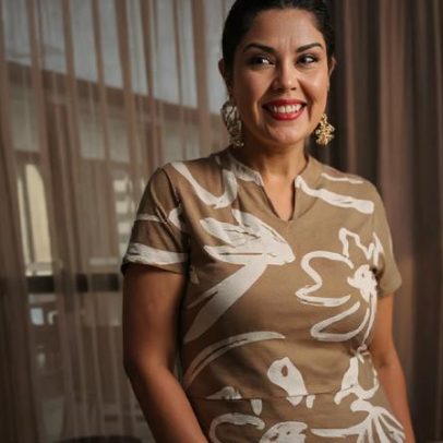 Fabiana Karla comemora perda de 19 kg e mudanças de hábitos aos 50