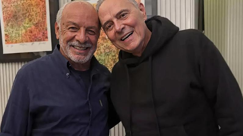 Afastado do trabalho por motivos de saúde, Luis Roberto recebeu a visita do ex--jogador e comentarista esportivo da TV Globo Maestro Junior no sábado, 23. Ele postou uma fotos dos dois neste domingo, 24, e atualizou o estado de saúde do narrador, que está tratando uma neoplasia (tumor) na região cervical e por isso deixou as transmissões da TV Globo para focar em seu tratamento.