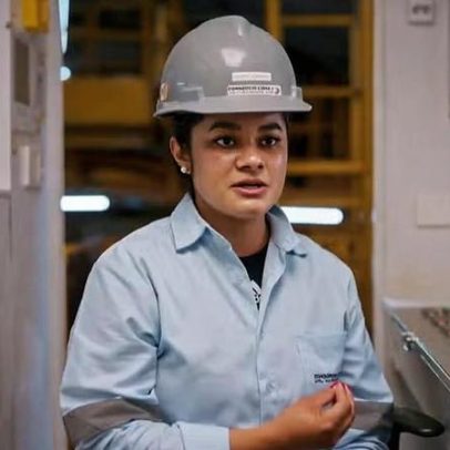 Engenheira é a 1ª mulher da América Latina a pilotar o tatuzão do Metrô de SP