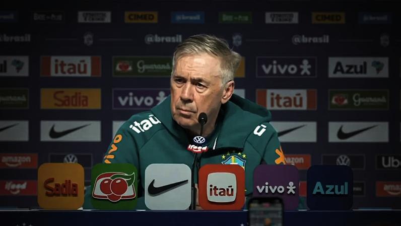 Carlo Ancelotti durante coletiva da CBF
