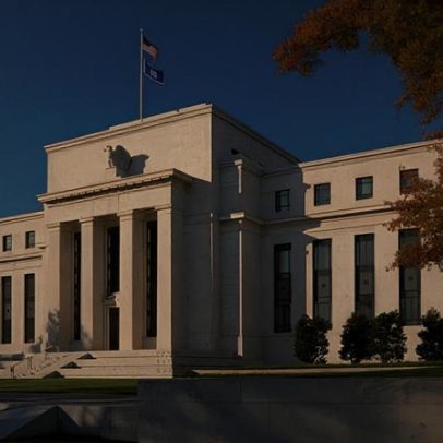 Ata do Fed aponta risco de inflação persistente