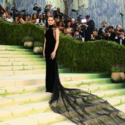 Met Gala 2026: looks dos famosos no tapete vermelho em fotos