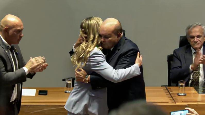 Ibaneis Rocha passa cargo para Celina Leão no DF — Foto: TV Globo/Reprodução
