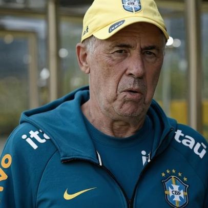 Neymar domina coletiva de Ancelotti; técnico brinca sobre hipóteses