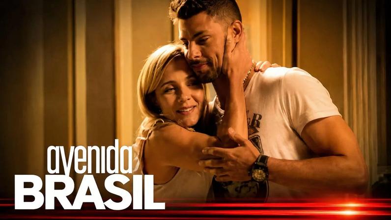 Carminha mente sobre Rita para Jorginho e levanta suspeita em Avenida Brasil