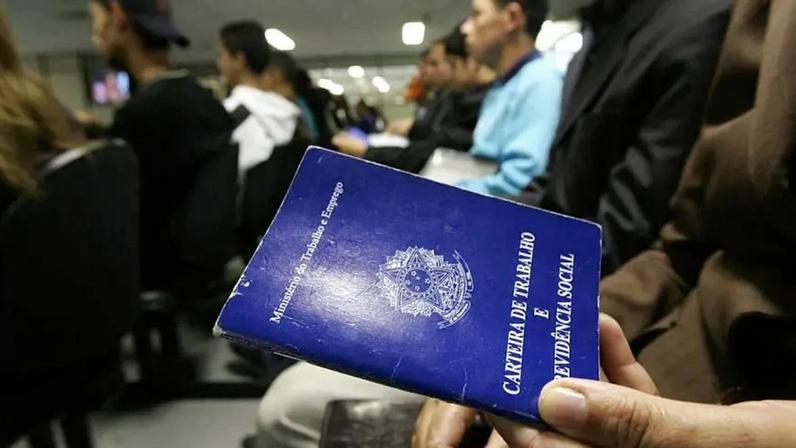 Meta do governo considera, além do Caged, informações sobre empregos públicos