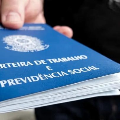 Desemprego sobe, mas permanece baixo, informalidade cai e renda aumenta