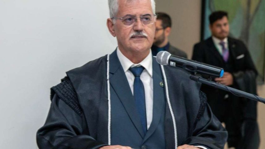 Desembargador do TJ-PR Francisco Carlos Jorge