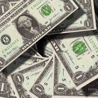 Dívida dos EUA ultrapassa o tamanho da economia