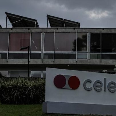 Documento sigiloso sobre privatização da Celepar aponta alertas financeiros