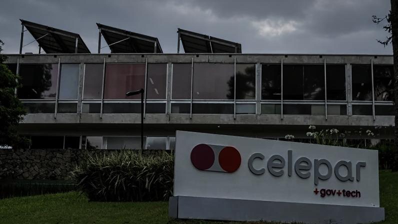 Relatório sigiloso da privatização da Celepar recomenda mudanças na estrutura da companhia. (Foto: Roberto Dziura Jr/AEN-PR)