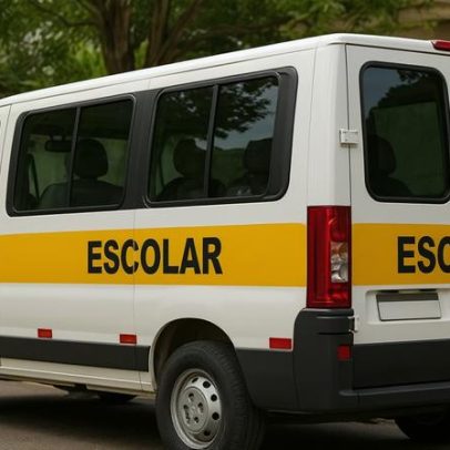 Van escolar com 10 crianças é assaltada em SP