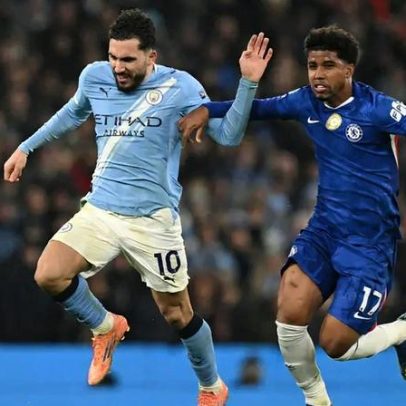 Quem joga hoje no futebol e onde assistir ao vivo sábado 16/05/2026