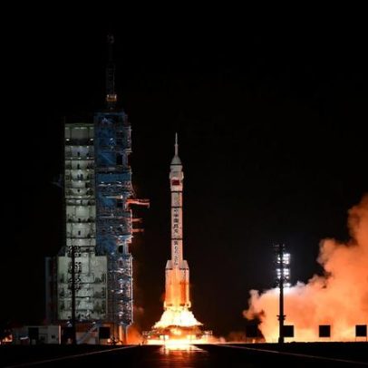 China lança missão preparatória para viagem à Lua