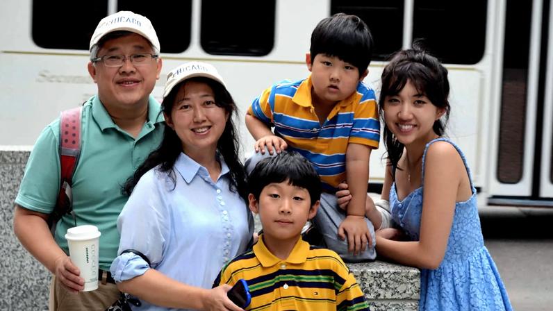 Pastor Jin 'Ezra' Mingri and his family.