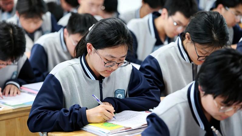Jovens chineses enfrentam crise de saúde mental; cristãos buscam ajudar