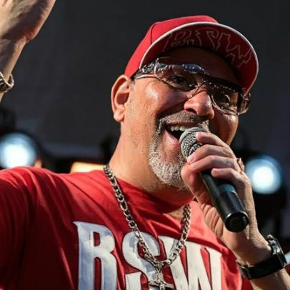 Chrigor, ex-vocalista do Exaltasamba, é hospitalizado e cancela shows