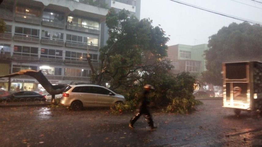 Forte tempestade de 20 minutos surpreende Belo Horizonte. Foto: Corpo de Bombeiros/Divulgação