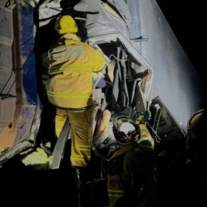 Batida entre duas carretas na BR-040 em Sete Lagoas deixa um morto