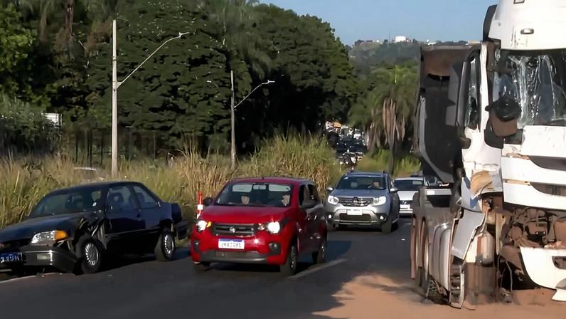Acidente no Anel Rodoviário de BH