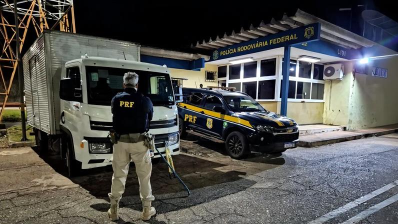 Veículo foi recuperado na noite dessa segunda-feira (18/5)