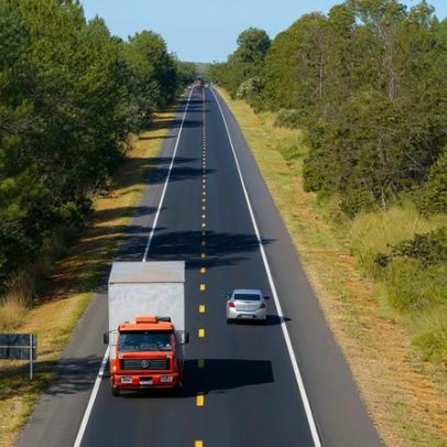 25% dos caminhões no Triângulo Mineiro circulam com ocupantes sem cinto