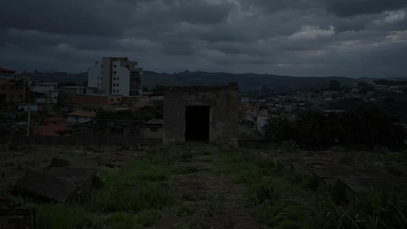 Esquecidos por décadas, túmulos foram revirados