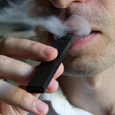 Vape, tabaco aquecido e sachês de nicotina miram fumantes brasileiros: riscos