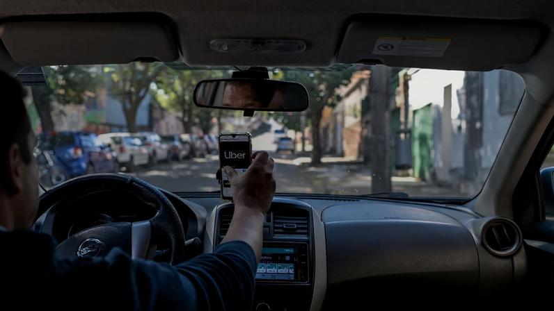 Motoristas de app e taxistas terão linha de crédito oferecida pelo governo federal