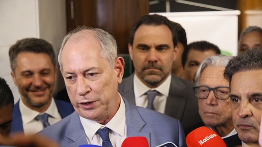 Ciro Gomes descarta disputar Presidência