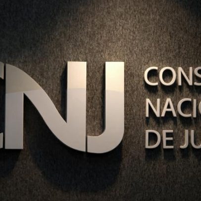 CNJ suspende concursos por suspeita de uso de IA