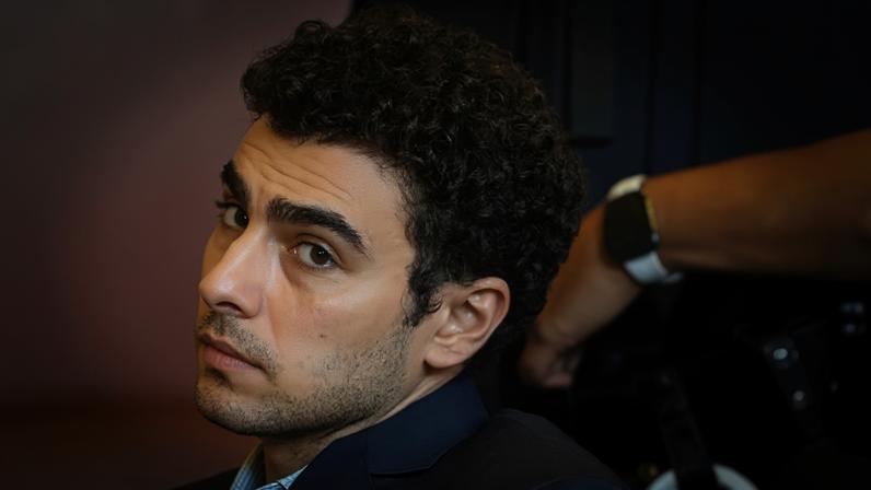Luigi Mangione comparece a uma audiência de supressão de provas no Tribunal Supremo de Manhattan, em Nova York, em 18 de maio