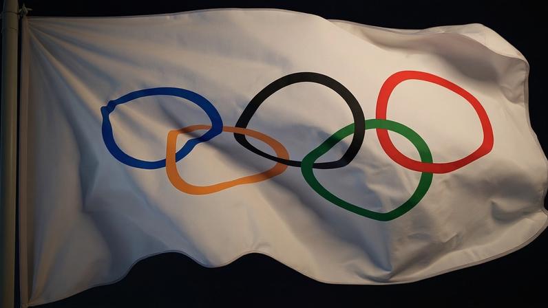 Os belarussos poderão competir com hino e bandeira nacional, inclusive em competições por equipes.