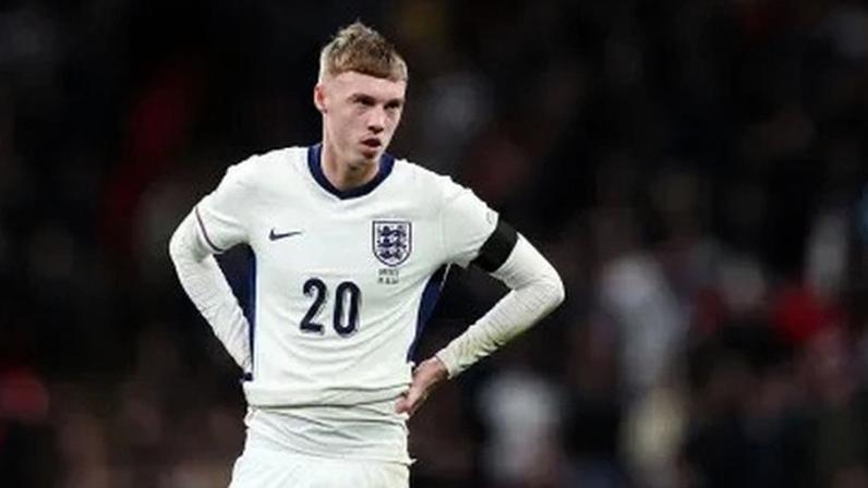 Cole Palmer em jogo da Seleção Inglesa