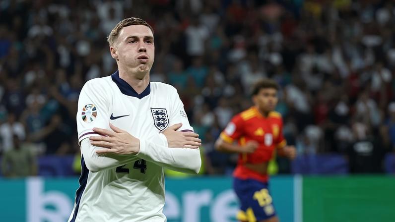 Cole Palmer em atuação pela seleção da Inglaterra na Euro 2024