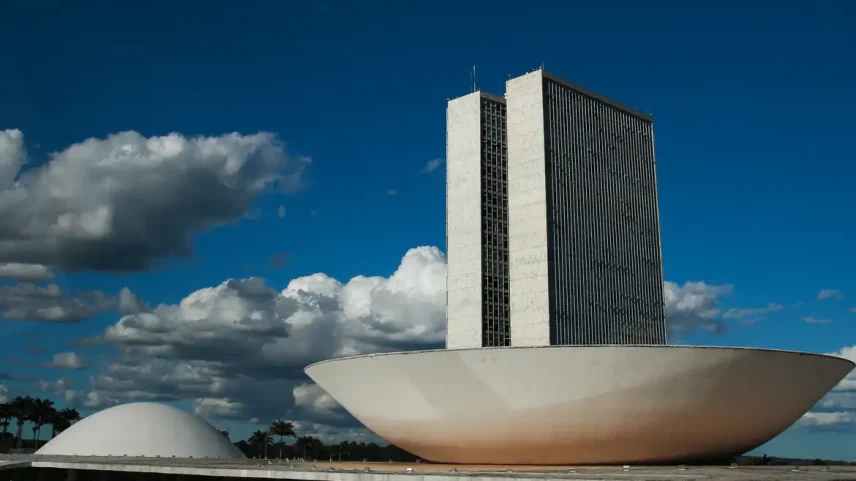 Concurso Câmara dos Deputados tem validade prorrogada para o edital de 2023