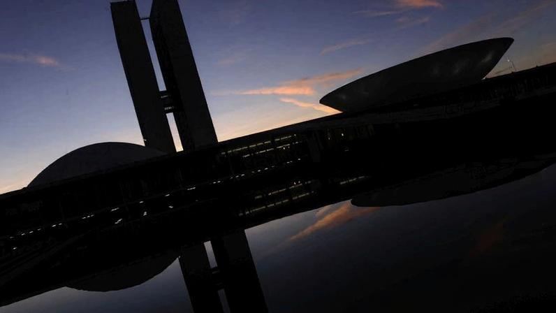 Partidos terão R$ 5 bilhões de recursos do contribuinte para gastar em campanhas eleitorais. (Foto: Pedro França/Agência Senado)