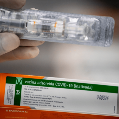 Atraso na compra da Coronavac provocou perda de R$ 260 milhões, diz TCU